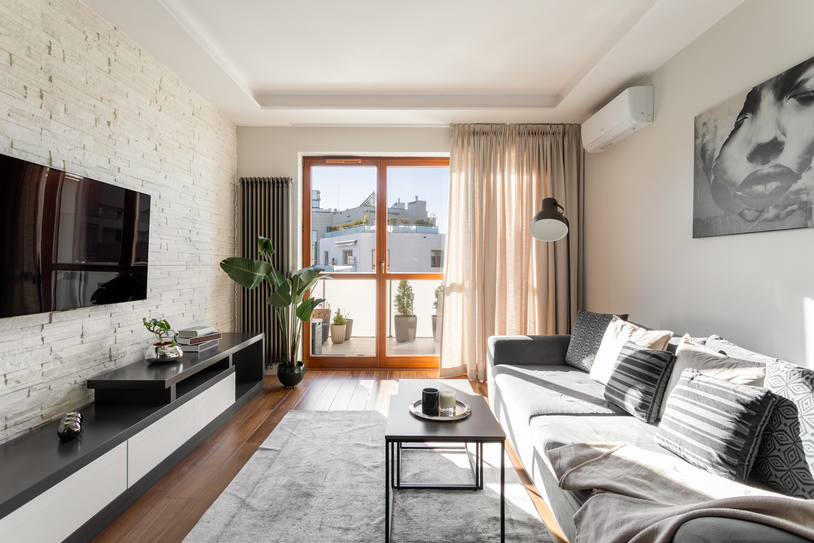 Mieszkanie – Mazowieckie – Warszawa – 376/7447/OMW