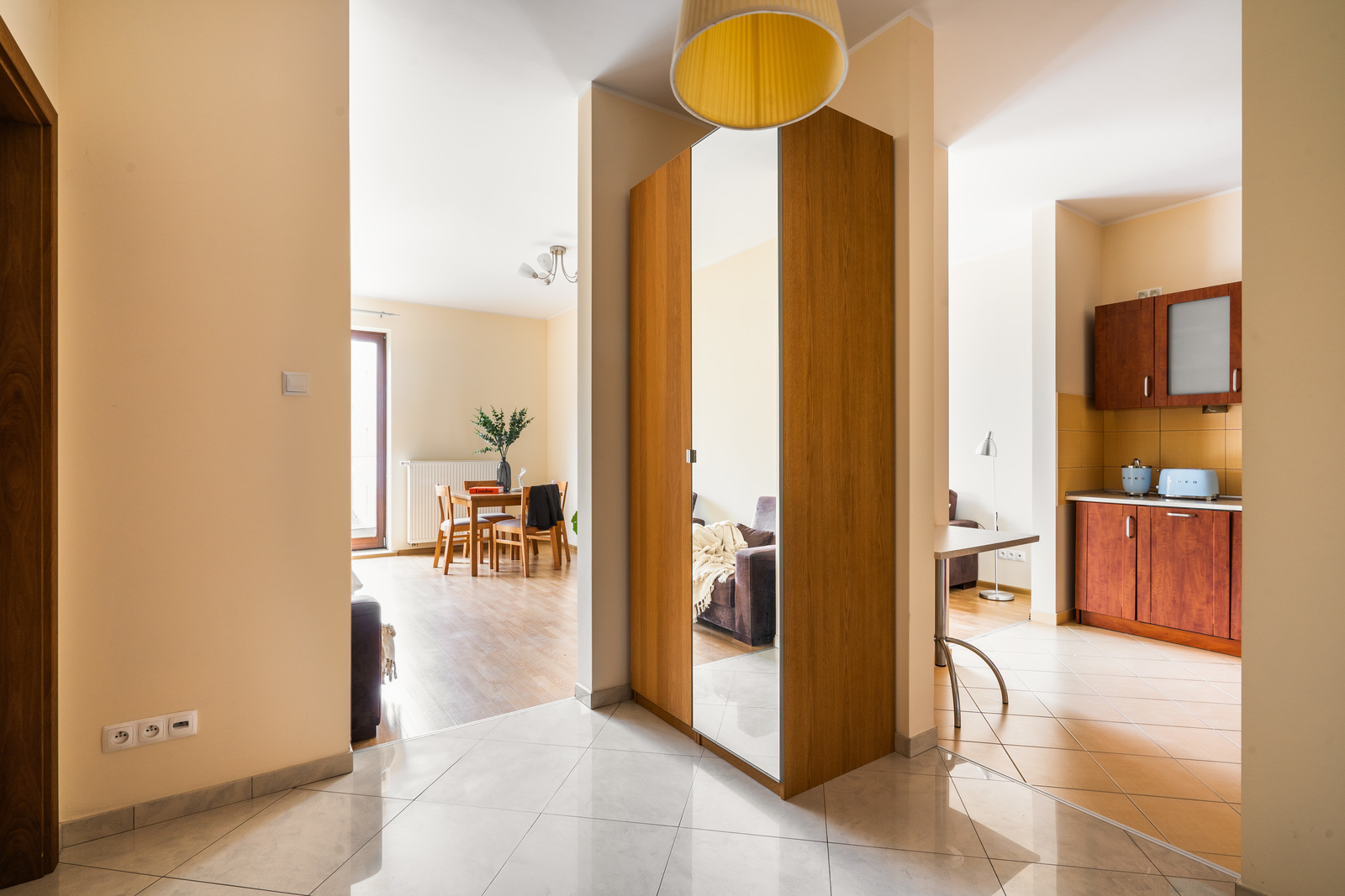 Mieszkanie – Mazowieckie – Warszawa – 230/7447/OMW