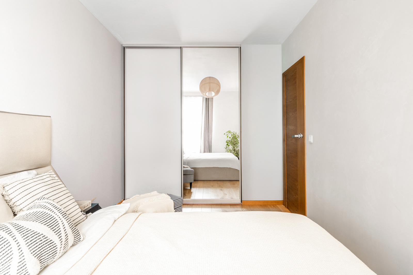 Mieszkanie – Mazowieckie – Warszawa – 1229/7447/OMS