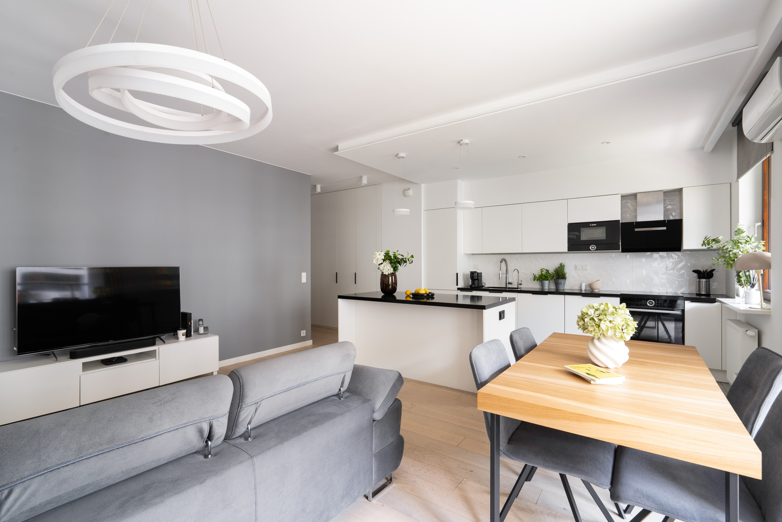 Mieszkanie – Mazowieckie – Warszawa – 1361/7447/OMS