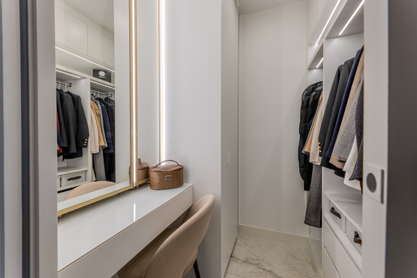 Mieszkanie – Mazowieckie – Warszawa – 1651/7447/OMS