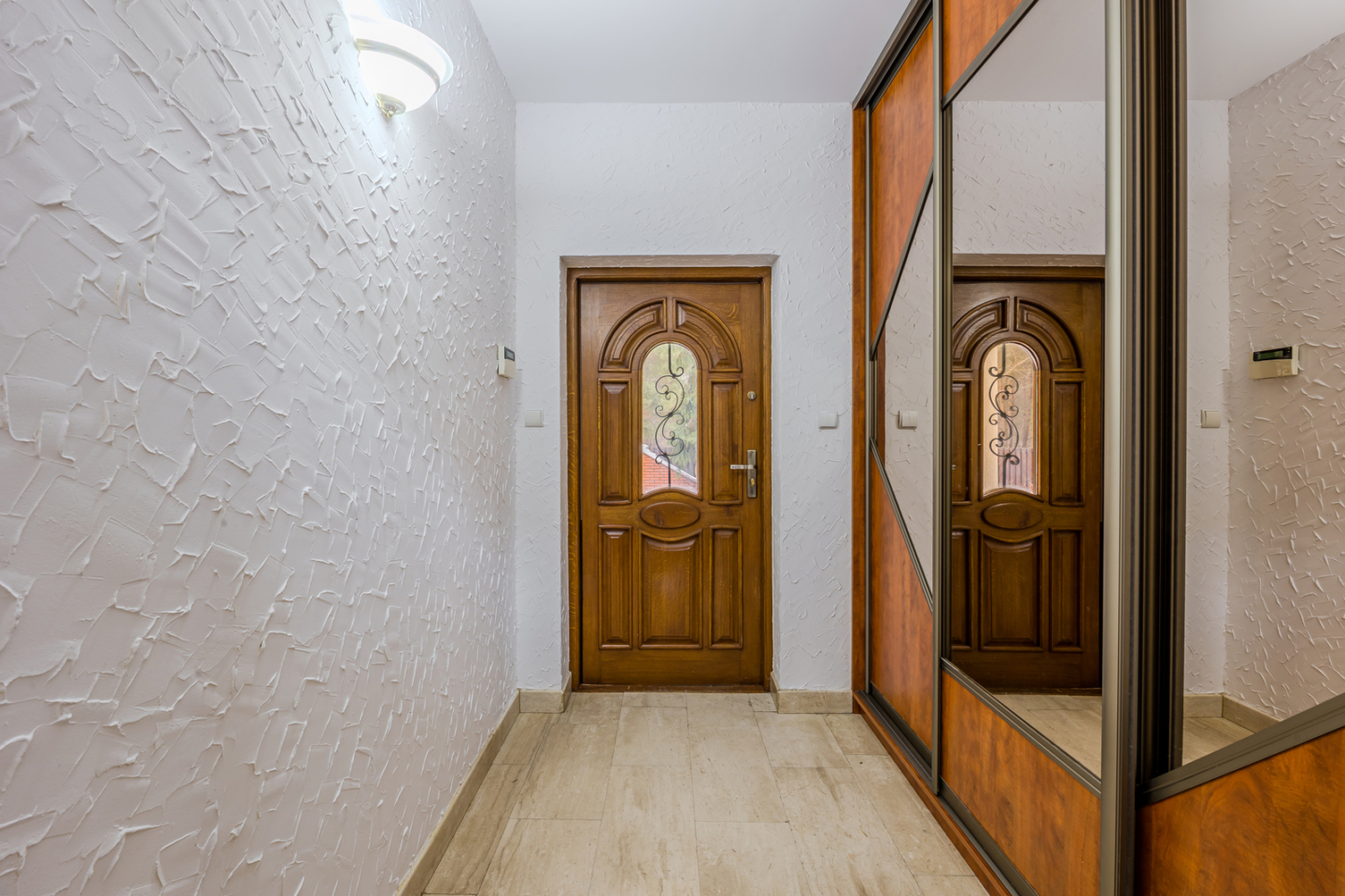 Dom – Mazowieckie – Ustanów – 458/7447/ODS