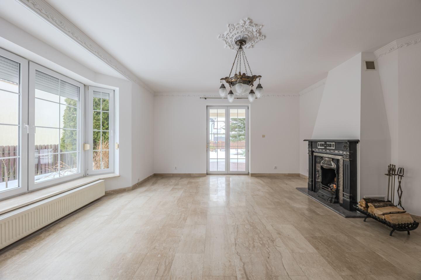 Dom – Mazowieckie – Ustanów – 458/7447/ODS