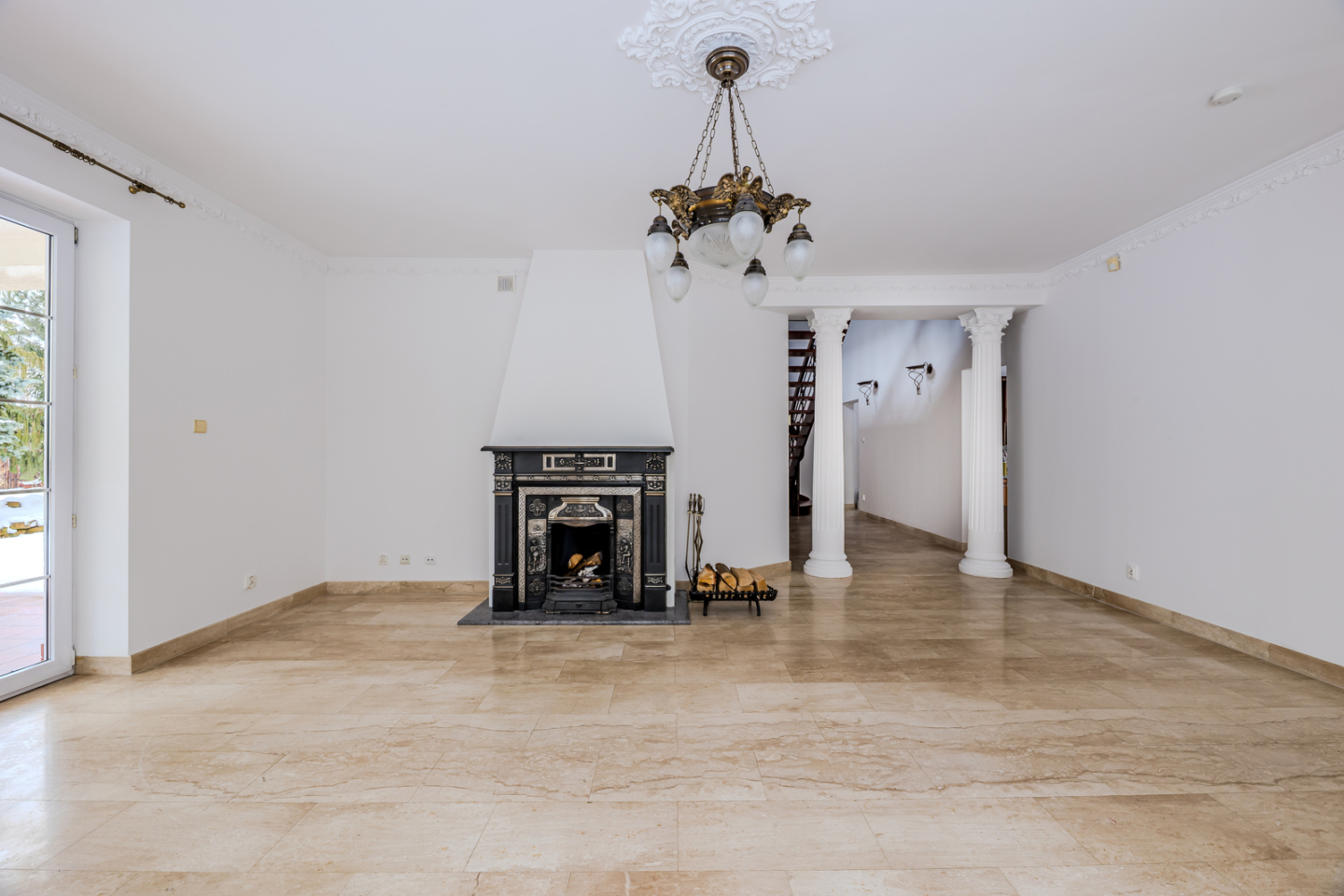 Dom – Mazowieckie – Ustanów – 458/7447/ODS