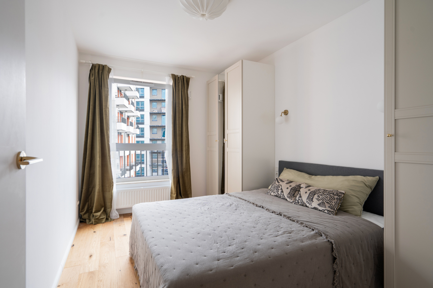 Mieszkanie – Mazowieckie – Warszawa – 448/7447/OMW