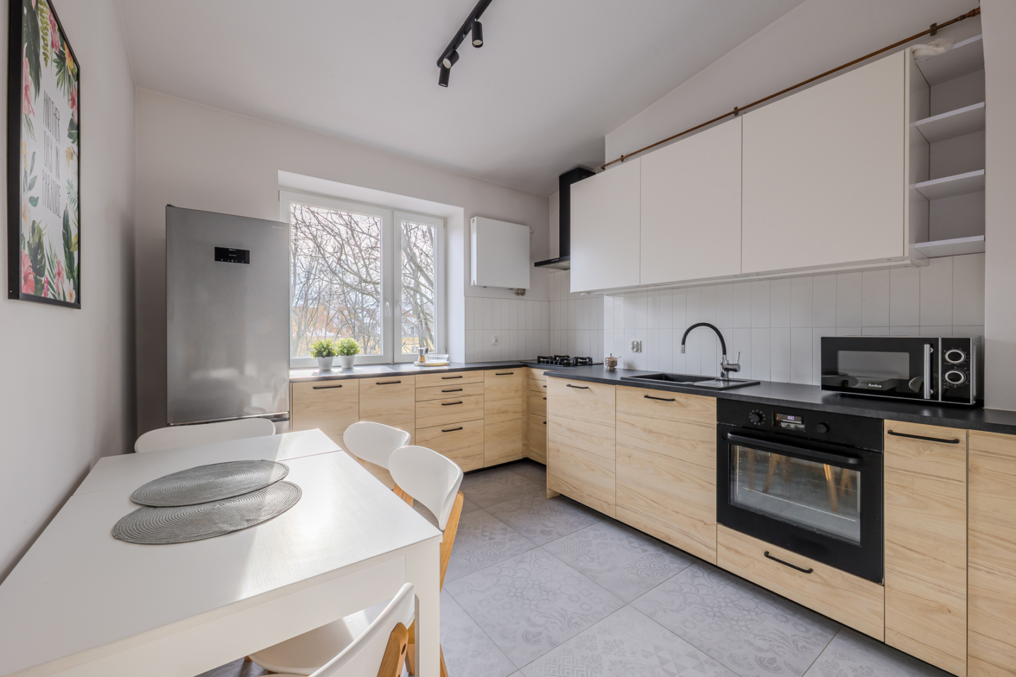 Mieszkanie – Mazowieckie – Warszawa – 1681/7447/OMS