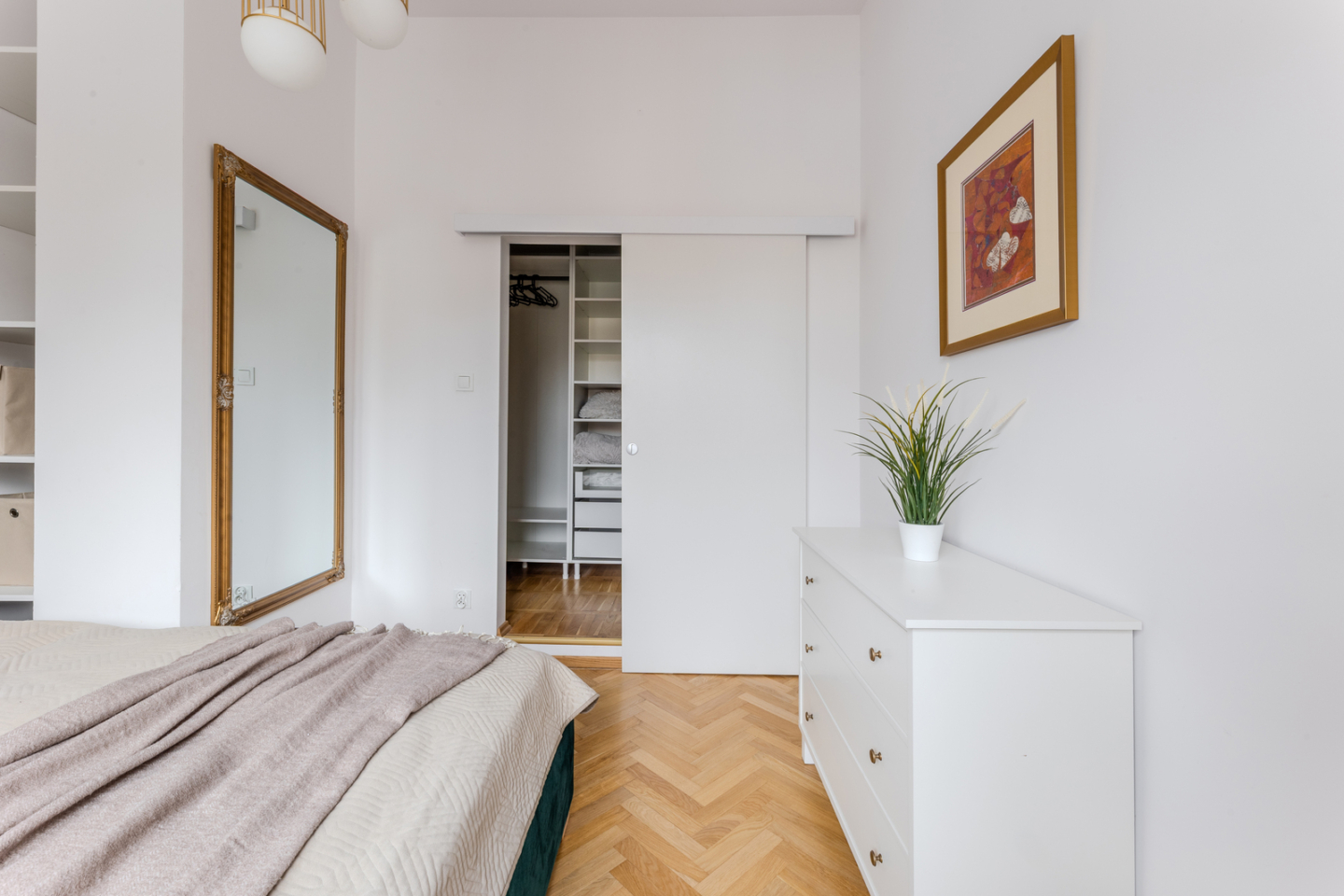 Mieszkanie – Mazowieckie – Warszawa – 1681/7447/OMS