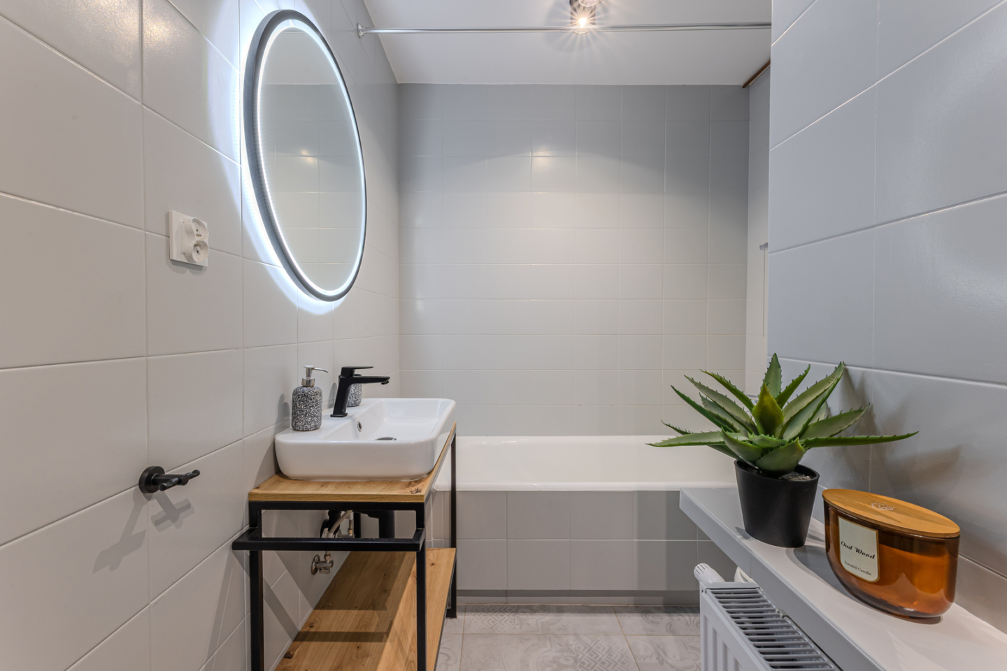 Mieszkanie – Mazowieckie – Warszawa – 1681/7447/OMS