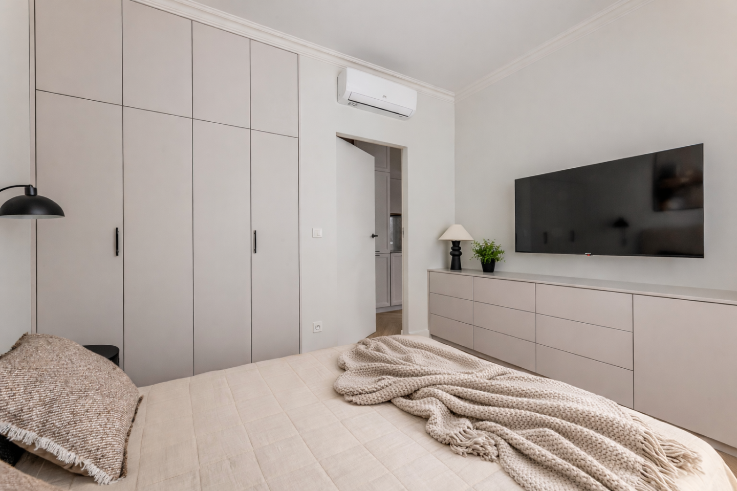 Mieszkanie – Mazowieckie – Warszawa – 443/7447/OMW