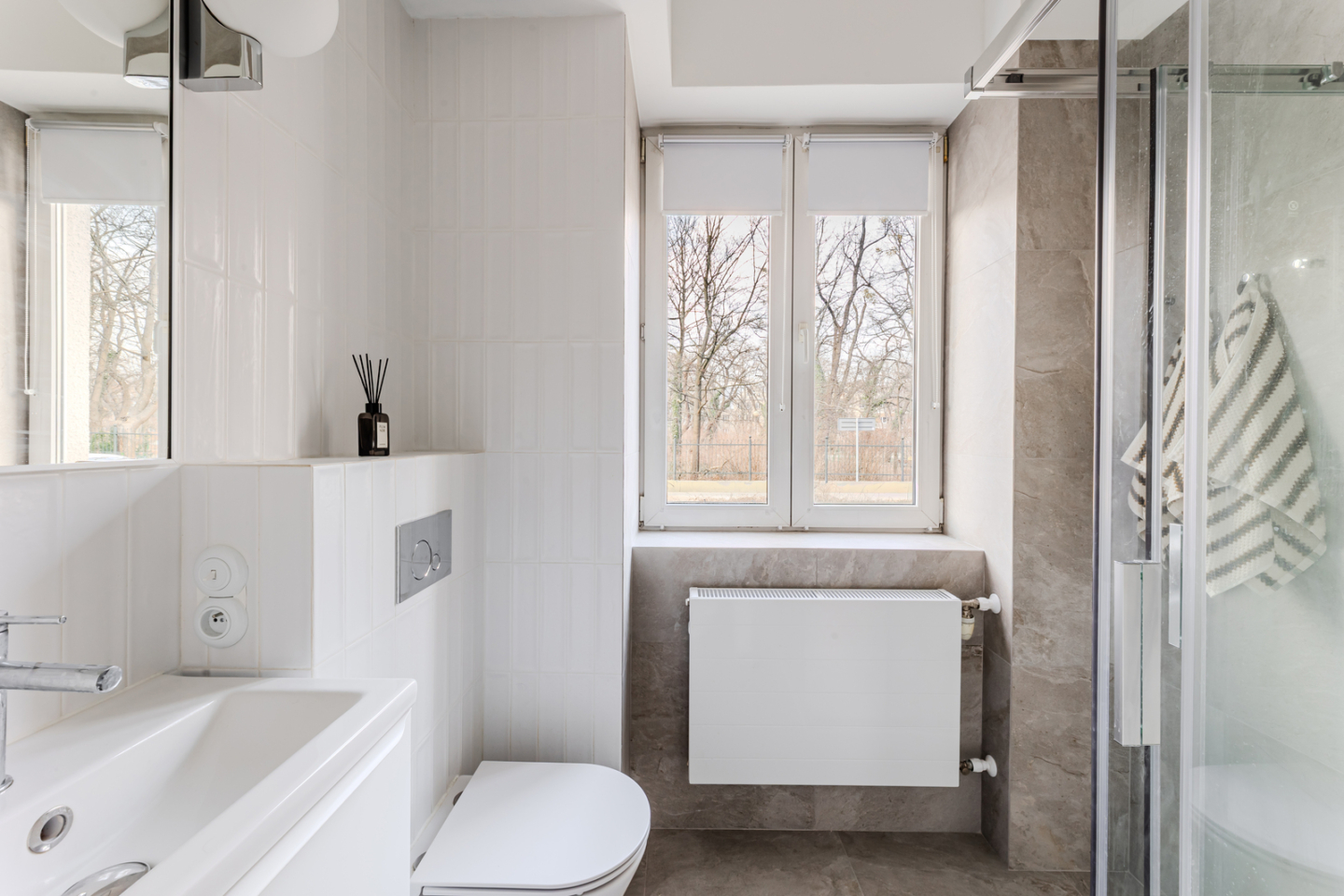 Mieszkanie – Mazowieckie – Warszawa – 1700/7447/OMS