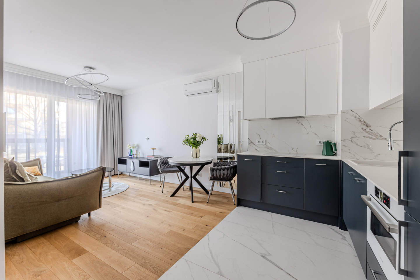 Mieszkanie – Mazowieckie – Warszawa – 1701/7447/OMS