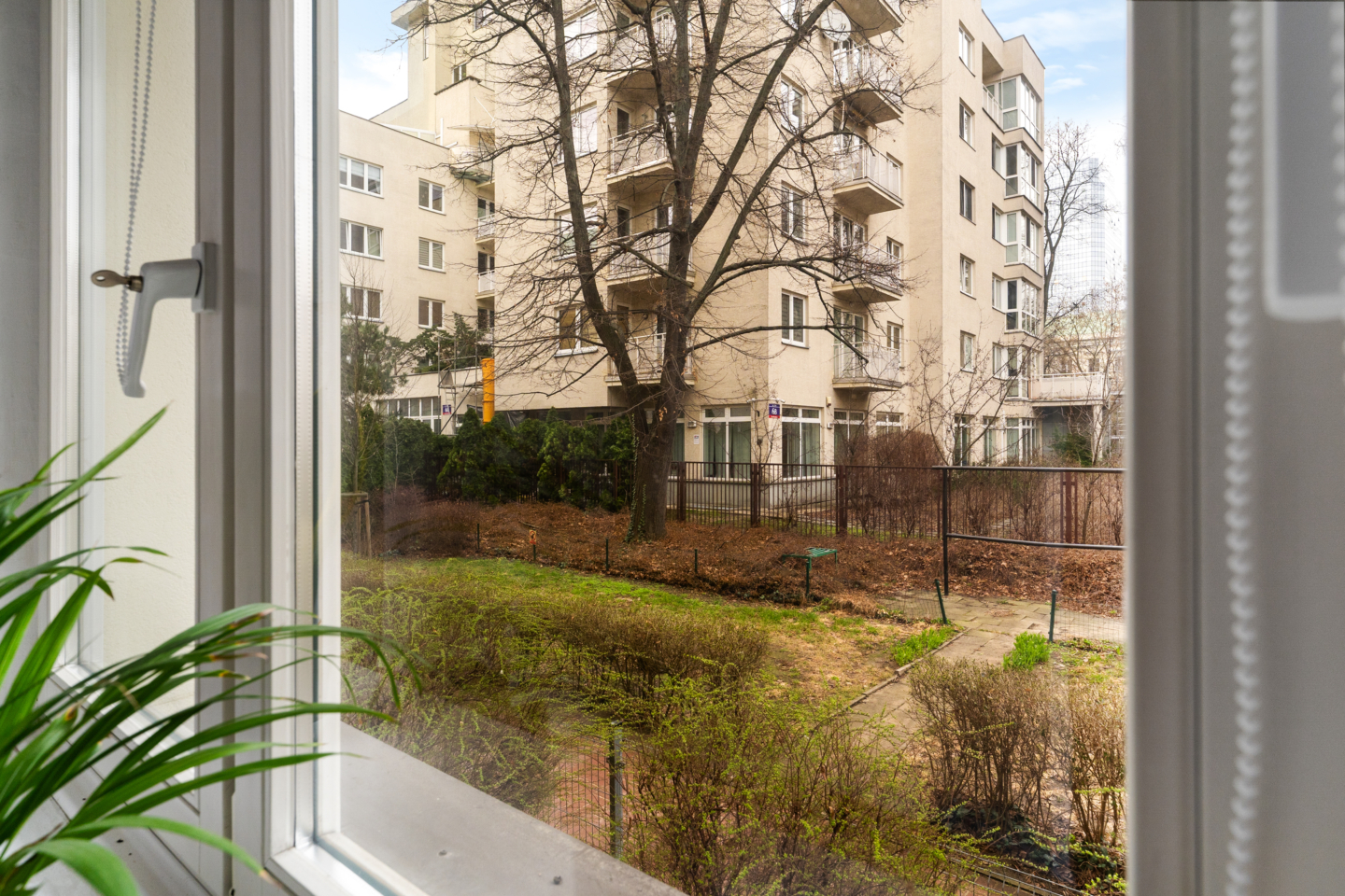 Mieszkanie – Mazowieckie – Warszawa – 458/7447/OMW