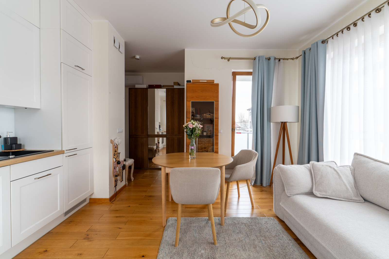 Mieszkanie – Mazowieckie – Warszawa – 1730/7447/OMS