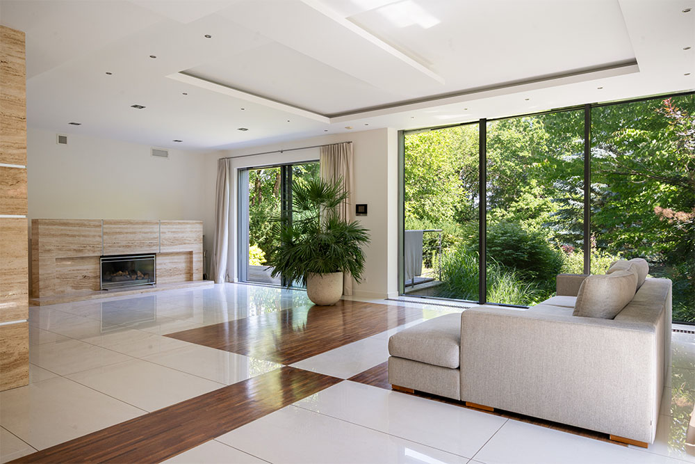 Saneczkowa, Konstancin-Jeziorna. Dwa domy wynajęte za 26 tys. i 27 tys. zł. 